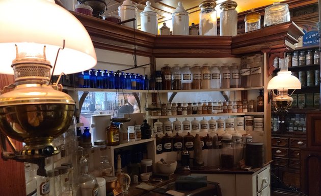 Photo of Hook's Drug Store Museum