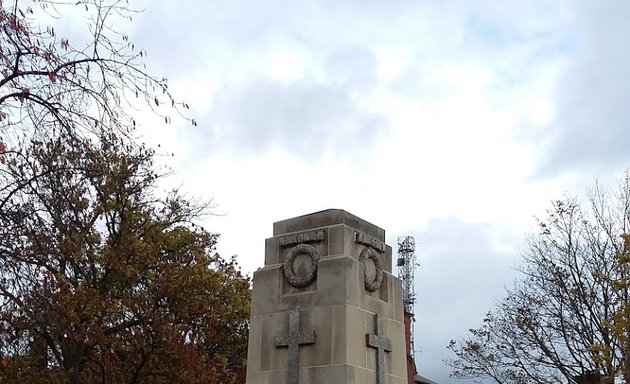 Photo of Wakefield Cenotaph