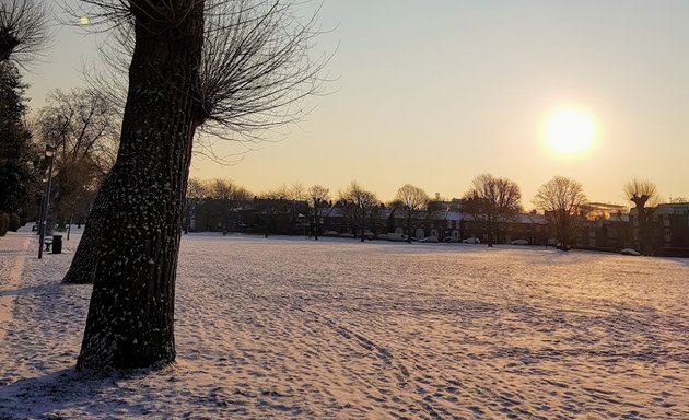 Photo of Chiswick Common