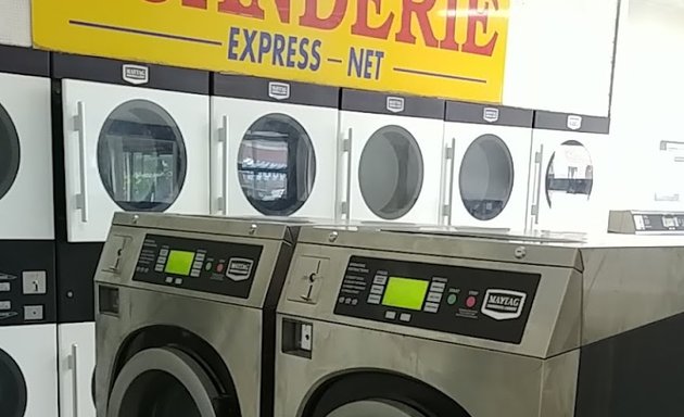 Photo of Athènes Modern Laundry