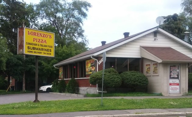 Photo of Elie's The Original Lorenzo's Pizza