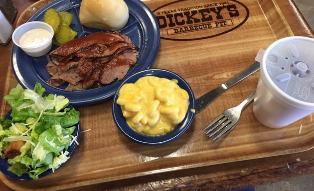 Photo of Dickey's Barbecue Pit