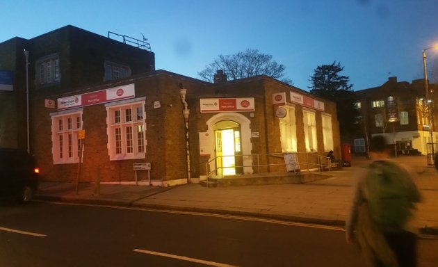 Photo of Hendon Post Office