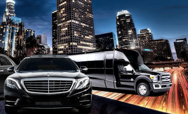 Photo of StarRide Limo NYC | Limousine Service NYC| Van Service NYC| Airport Transportation