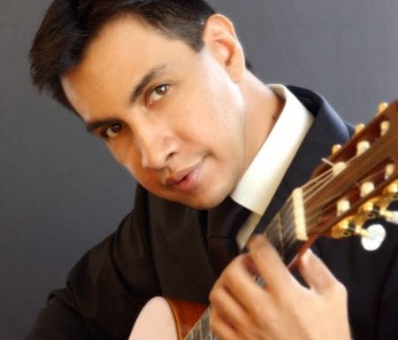 Photo of Gustavo Pimentel "The Guitarist"