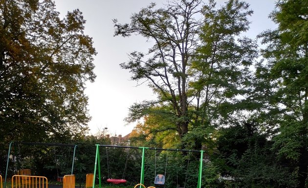 Photo of Wood Crescent Playground