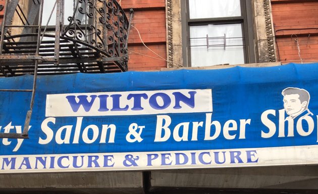 Photo of Wilton's Barbershop