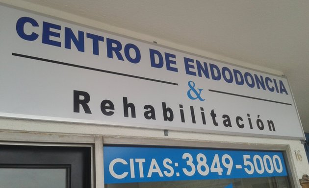 Foto de CENTRO DE ENDODONCIA & Rehabilitación