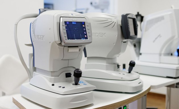 Foto von Augenlaser-Klinik am Wittenbergplatz - Dr. Thomas Pahlitzsch - Lasermed