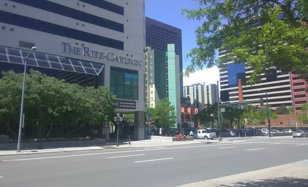 Photo of Greyhound: Bus Station