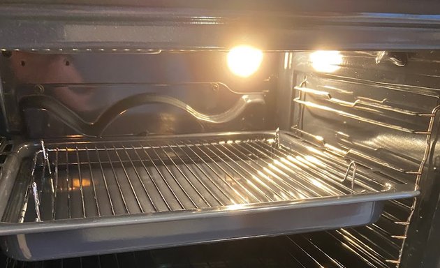 Photo of Wakefield Oven Cleaning