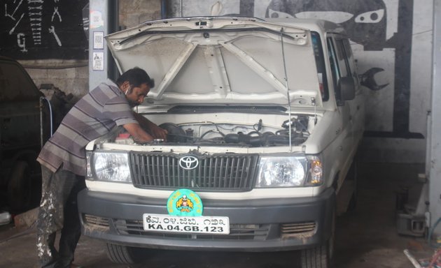 Photo of Best Garage (Major Mechanic, Painting, Tinkering & Foam Car Wash)