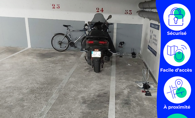 Photo de 12.5 parking vélo - scooter - moto - Duhesme