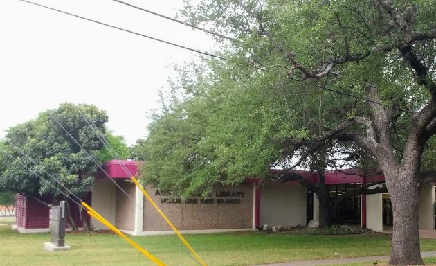 Photo of Willie Mae Kirk Branch, Austin Public Library