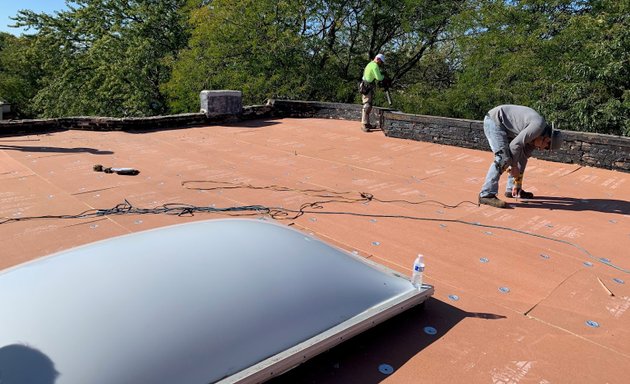 Photo of Chicago Roofing Assistance