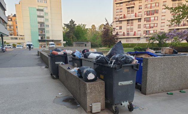 Foto von Place de jeux de l'école des Minoteries