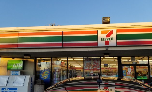 Photo of 7-Eleven