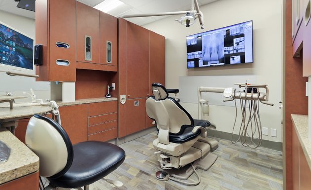 Photo of Emergency Dental YYC