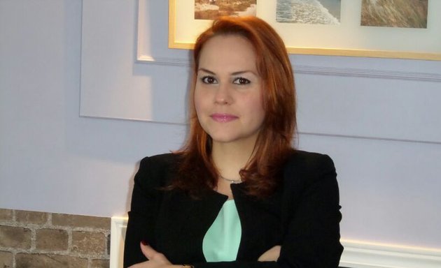 Photo of Paola Annabelle Pérez, Lawyer and certified Family Mediator