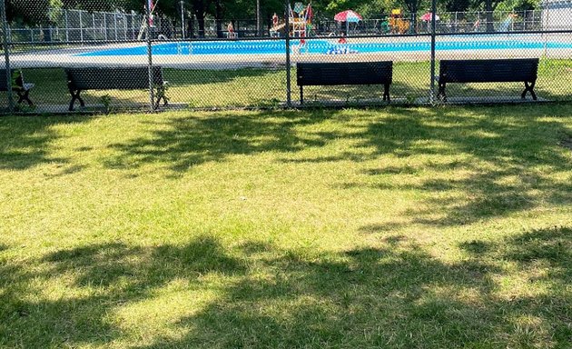 Photo of Parc Gabriel-Lalemant swimming pool