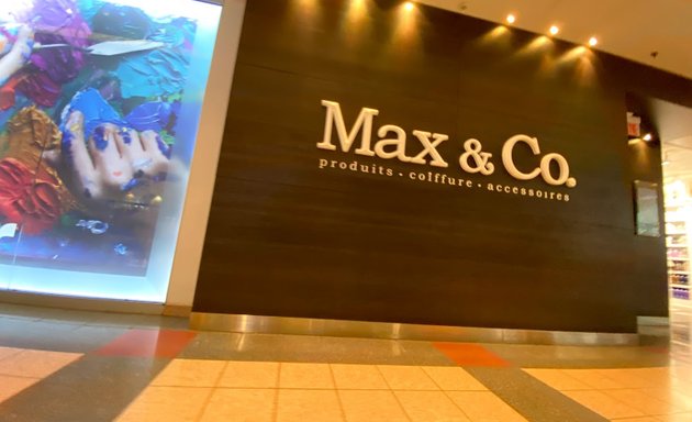 Photo of Max&Co. Coiffure - Place Montreal Trust