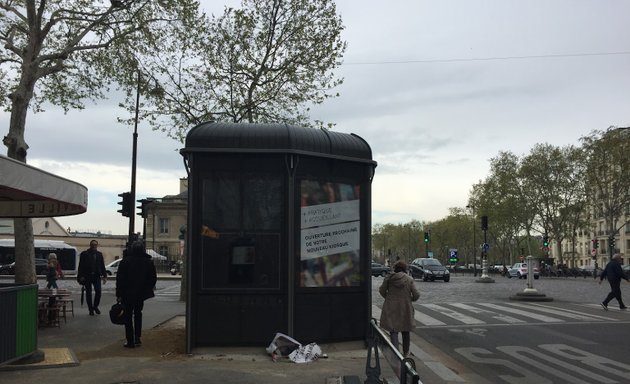 Photo de Kiosque à Journaux