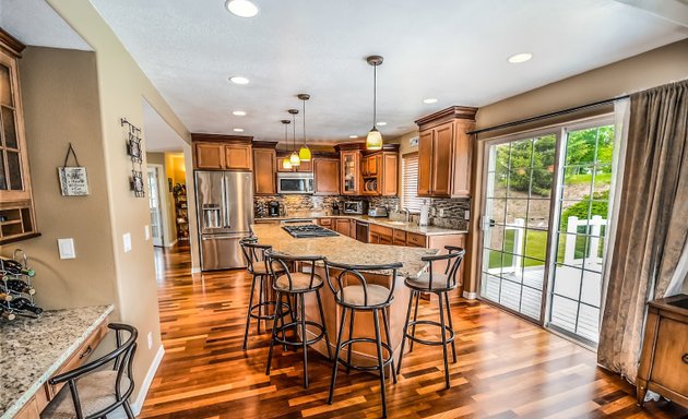 Photo of Edmonton Hardwood Floor Refinishing