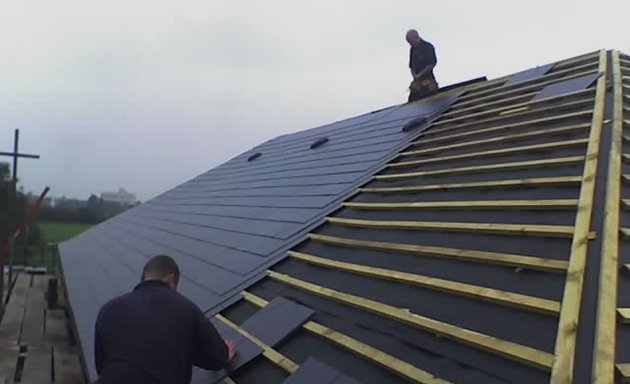 Photo of R & D Roofing