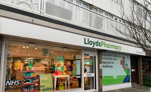 Photo of LloydsPharmacy