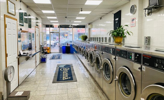 Photo of Ryanna Laundromat