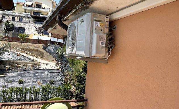 foto Assistenza vendita e installazione climatizzatori Roma