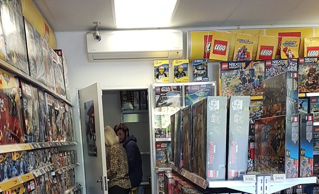 Photo of Kiddiwinks LEGO Shop (Palmyra Junction)
