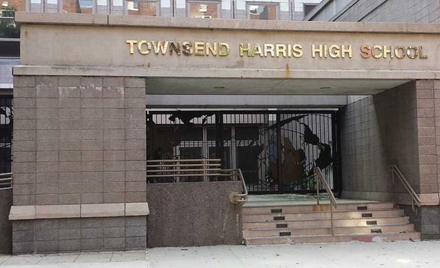 Photo of Townsend Harris High School