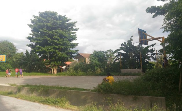 Photo of El Rio Vista Basketball Court