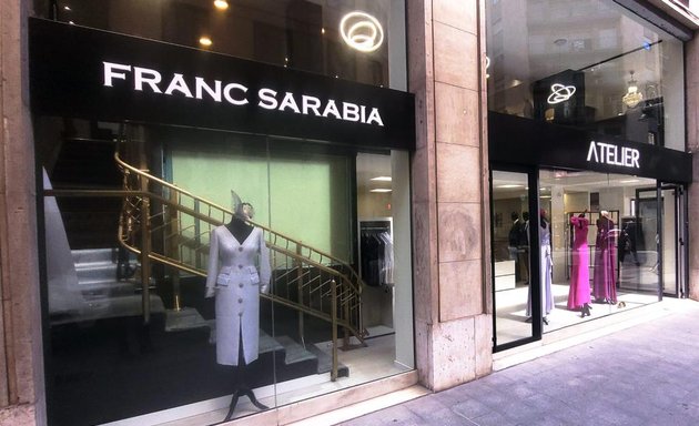 Foto de Tienda de vestidos de novia y fiesta en Valencia FRANC SARABIA