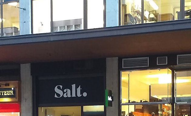 Foto von Salt Store Genève Marché