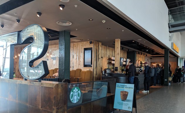 Photo of Starbucks T5 B