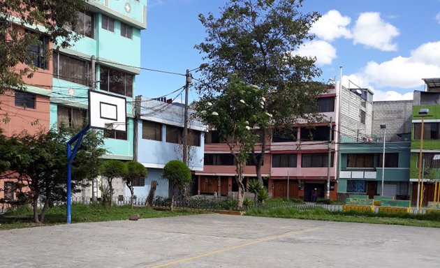 Foto de Cancha Básquet 023