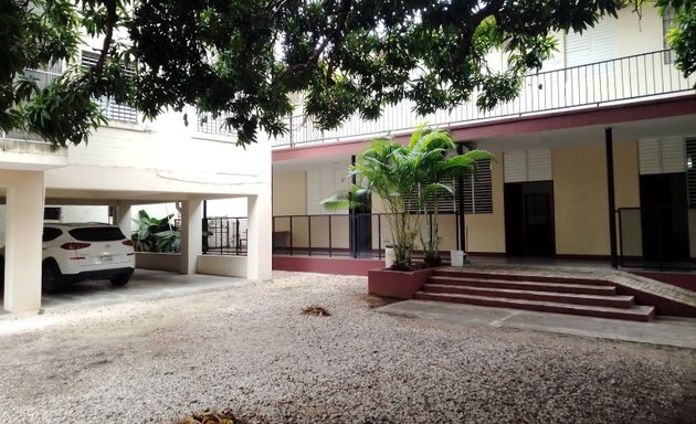 Foto de Centro de Estudios José Reyes