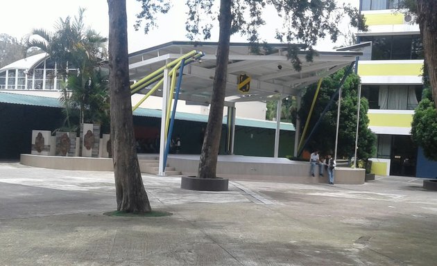 Foto de Colegio La Preparatoria