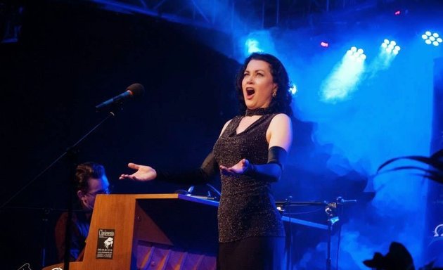 Foto von Patrica Holtzmann - Vocal & Performance Coach, Sopranistin