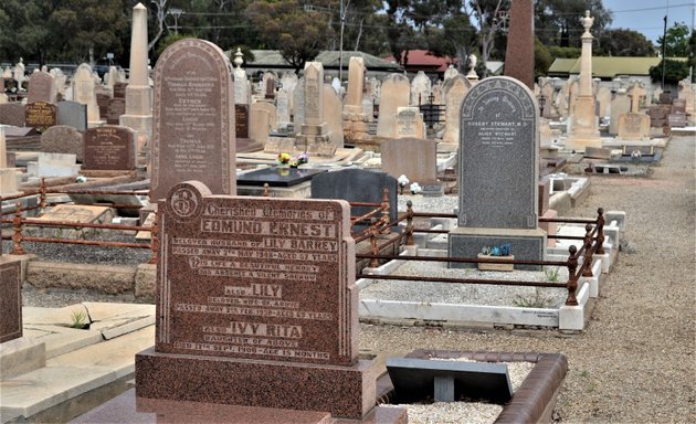 Photo of Hindmarsh Cemetery