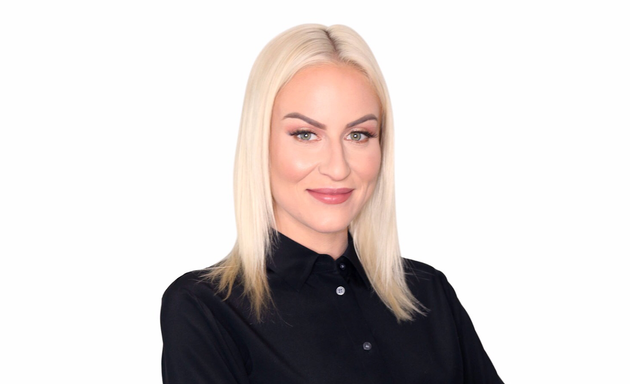 Photo of Jacqueline Fabry I Toronto Real Estate Agent