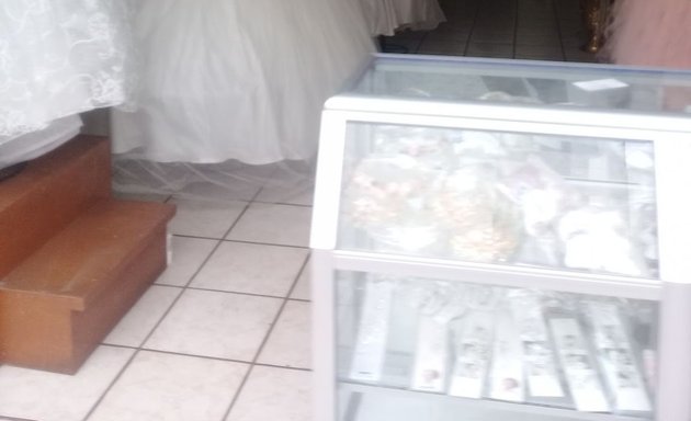 Foto de Vestidos de boda Ortega