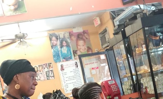 Photo of Kande African Hair Braiding
