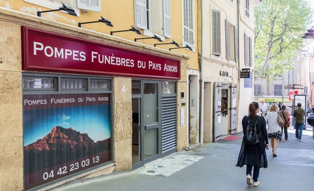 Photo de Pompes Funèbres et Marbrerie du Pays Aixois - Agence Aix-en-Provence Centre