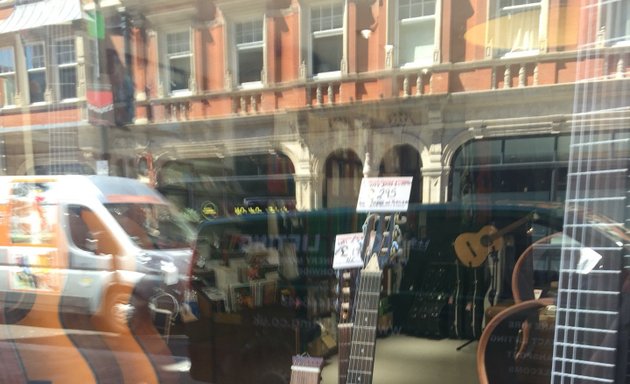 Photo of London Guitar Studio