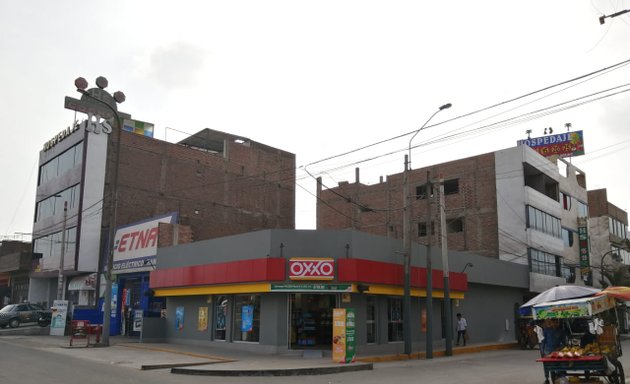 Foto de OXXO Villa