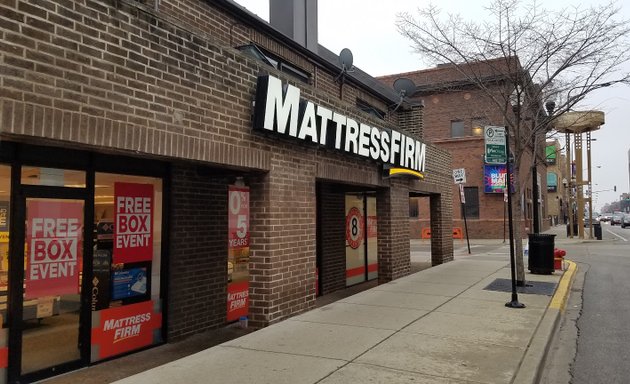 Photo of Mattress Firm North Halsted