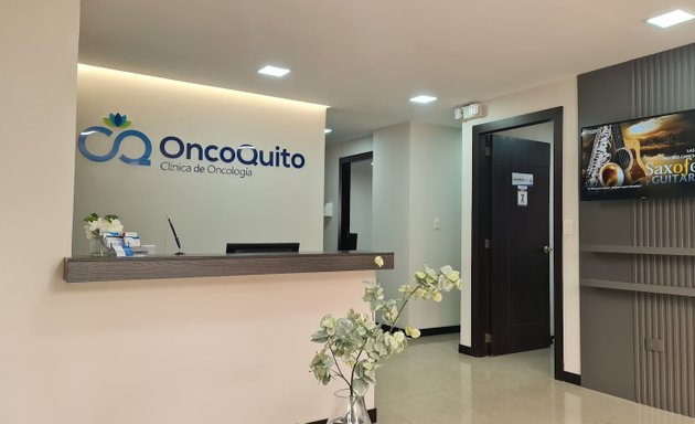 Foto de Dr. Edgar Rodríguez P. Oncólogo Clínico Quito